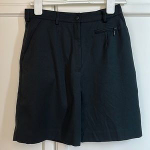 Tail golf shorts size 8 NWOT 🖤